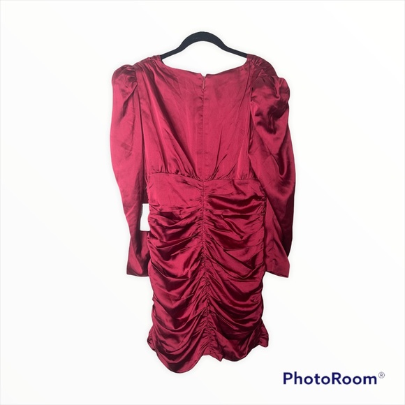 NWT LAVISH ALICE Red Satin Long Sleeve V Neck Ruched Mini Dress Size 14 Cocktail - Picture 9 of 11
